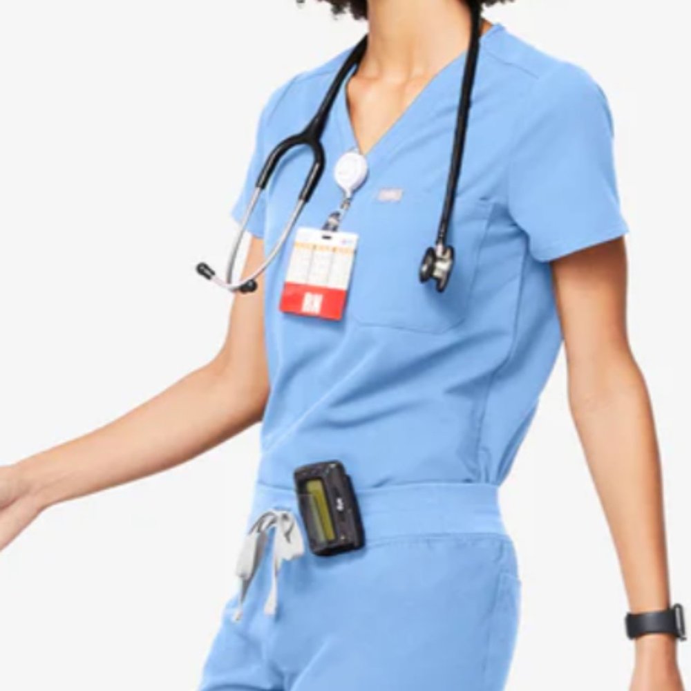 Figs Ceil Blue Scrub Set